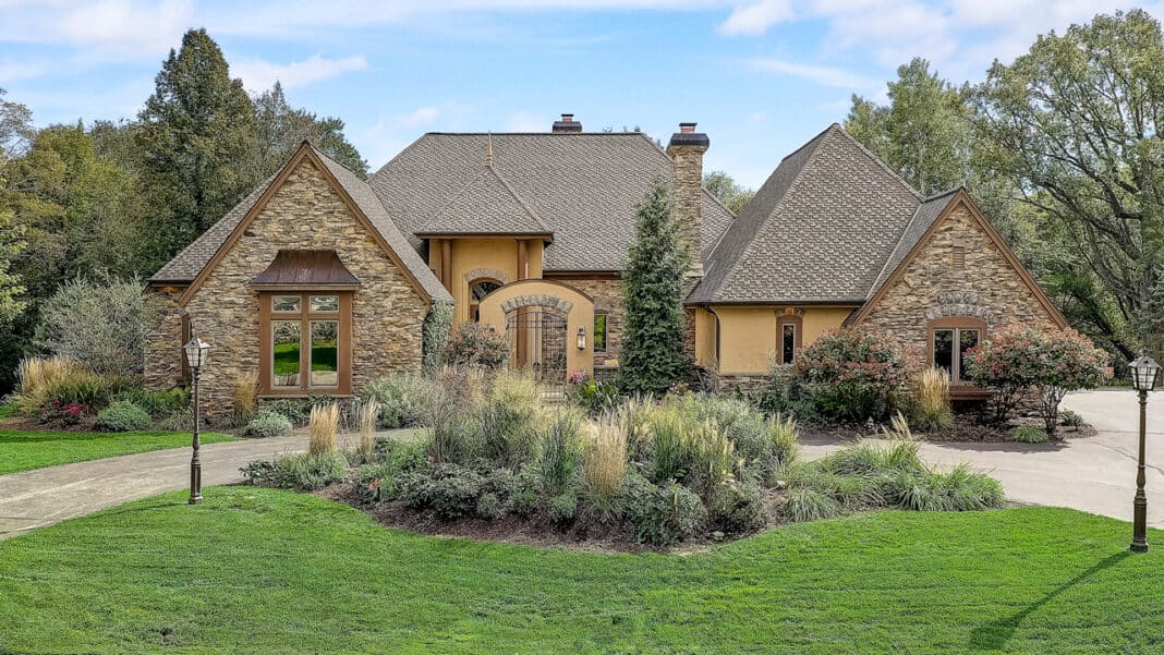 Luxury homes on the market in southeastern Wisconsin