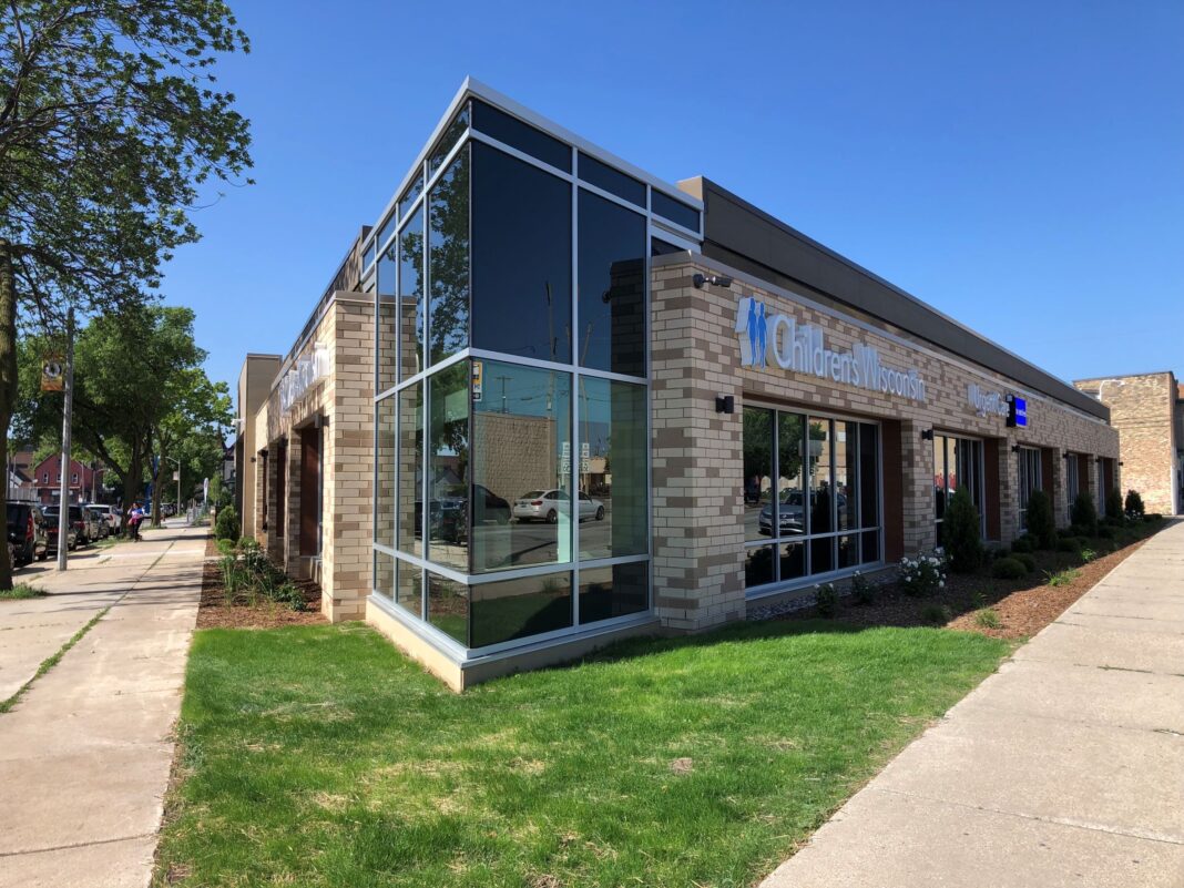 Children’s Wisconsin celebrates opening of clinic on Milwaukee’s near south side