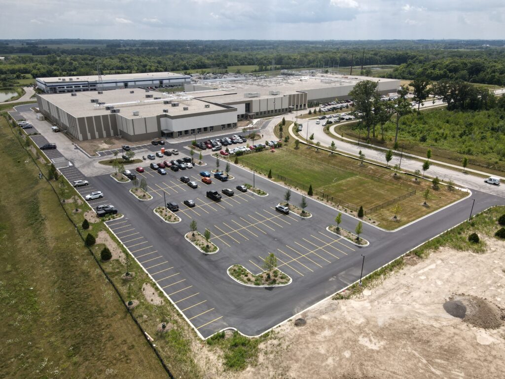 Stella & Chewy's Oak Creek headquarters and manufacturing facility.