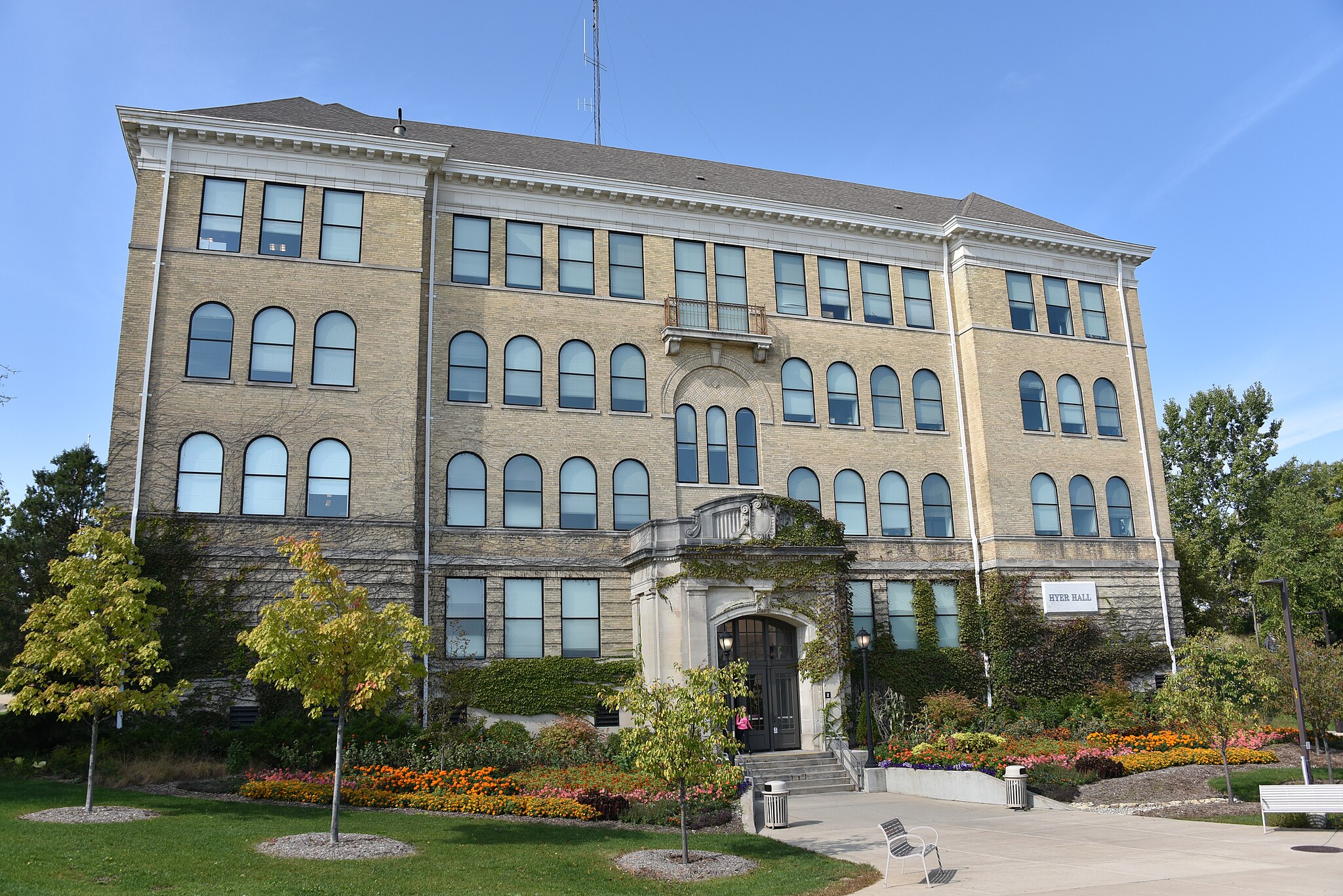 biztimes.com - Hunter Turpin - UW-Whitewater to launch artificial intelligence bachelor's degree