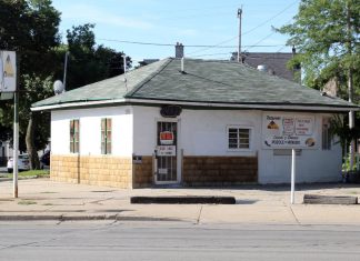1003 W. National Ave., Milwaukee, Image from LoopNet.