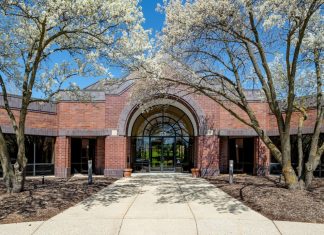 Compass Health Center's Brookfield location at 175 N. Corporate Dr. Photo credit: Compass Health Center