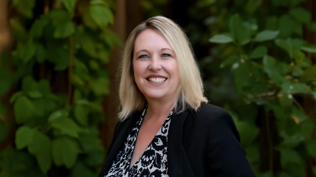 Deb Reinbold