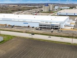 Schütz Container Systems opened a new facility in Kenosha this week.