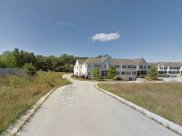 The unfinished foundation, left, and completed condos, right. Image from Google Maps