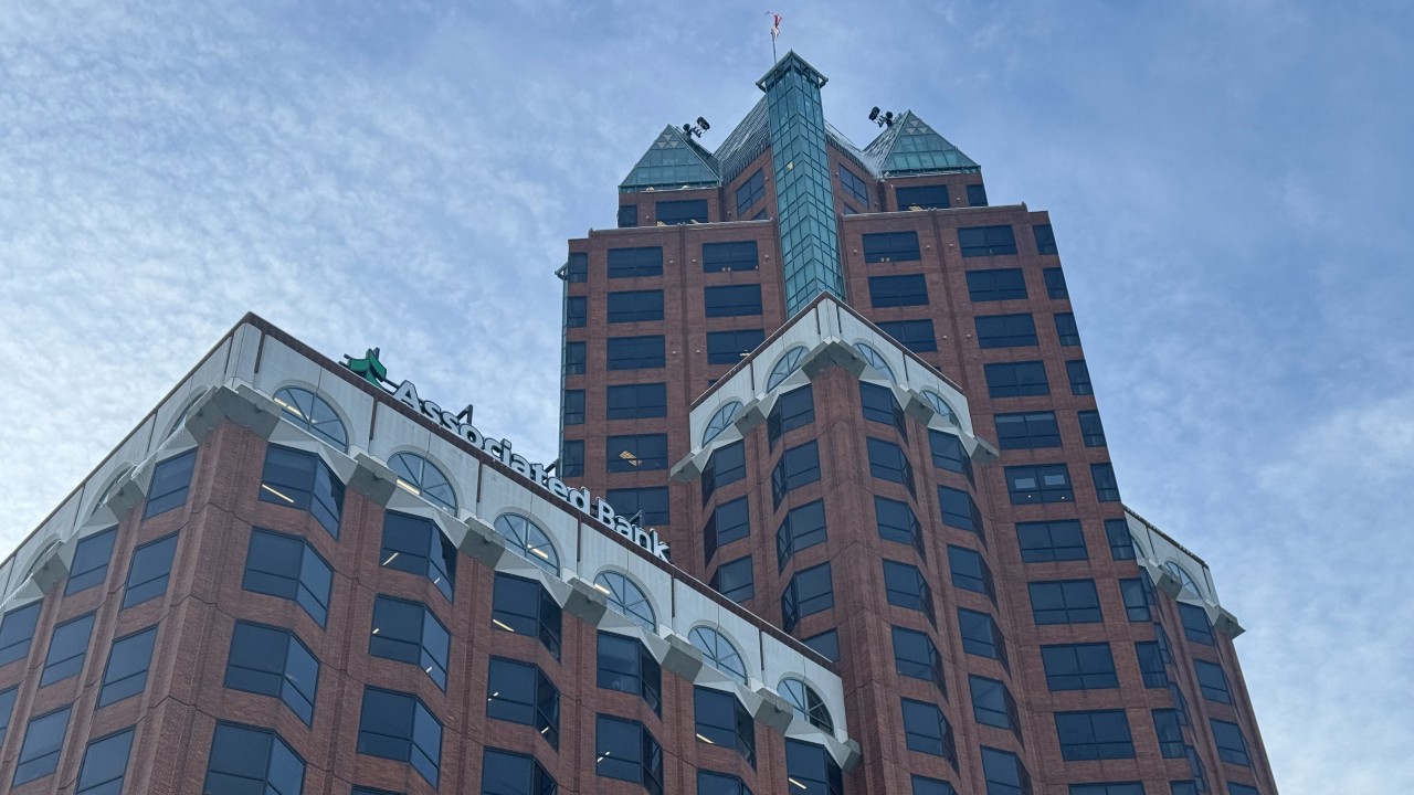 Associated Bank expanding to Omaha with $600 million acquisition