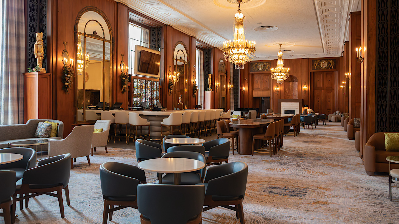 Hilton Milwaukee’s $42 million renovation now complete