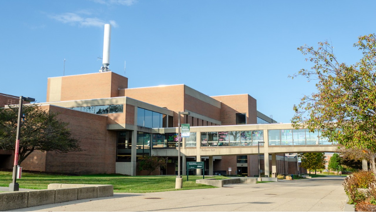 UW-Parkside receives $1 million gift to support athletics and regenerative environmental research collaborative