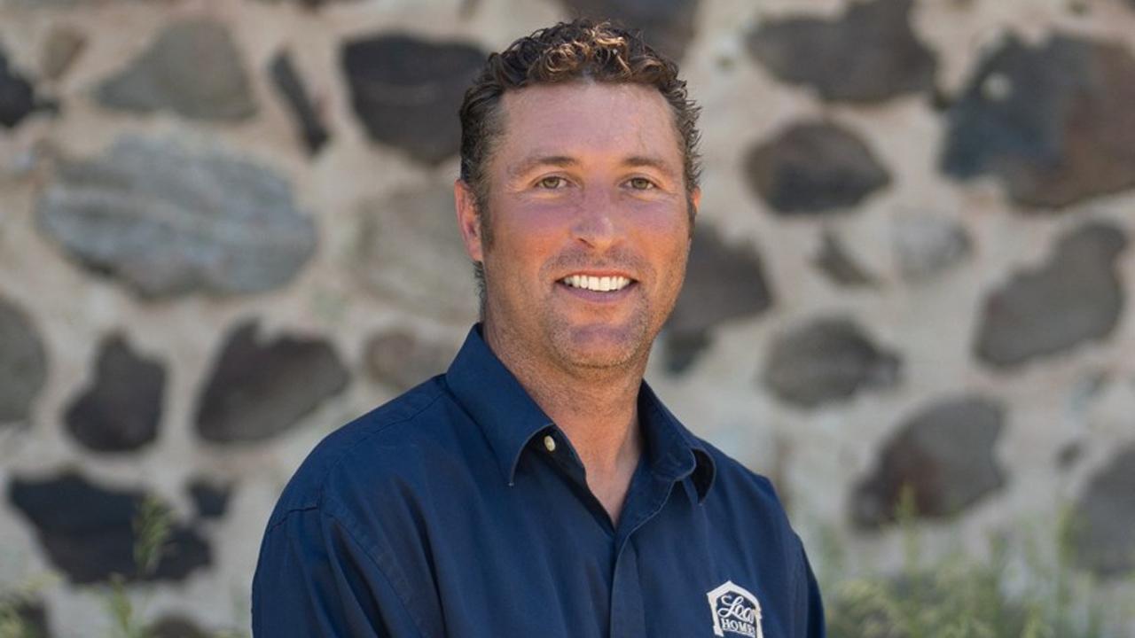 Housing & Development: Loos Homes