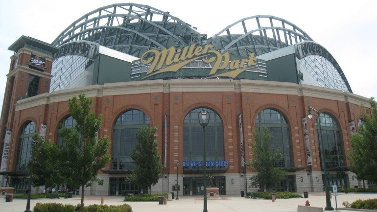 Miller-Park_2099-e1445960204100.jpg