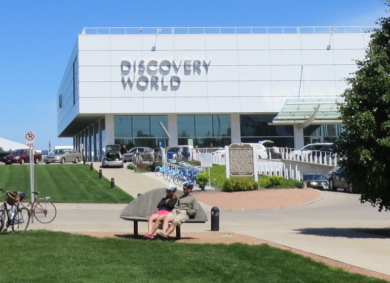 discovery world discount