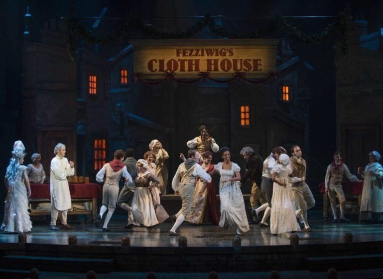 achristmascarol2-milwaukeerep-pabsttheater-2017-01-06-contributed
