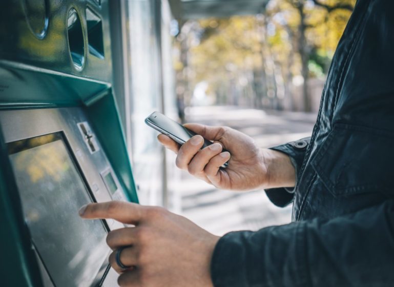 Pnc Installing Chip Card Atms 4398