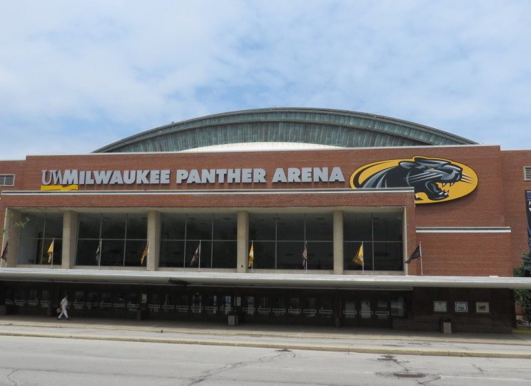 UWM Panther Arena - Facilities - Milwaukee Athletics