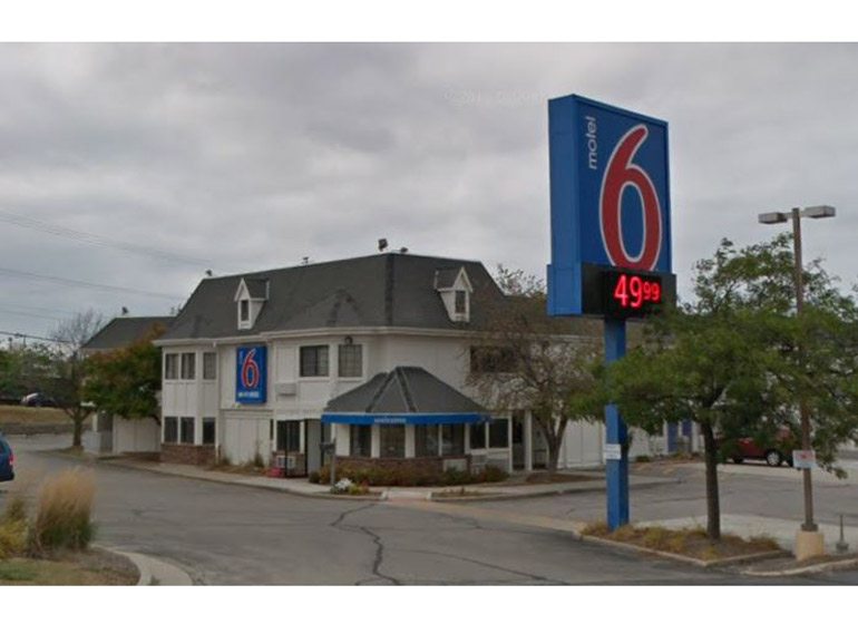 Motel 6 in Brookfield sold for $3 million