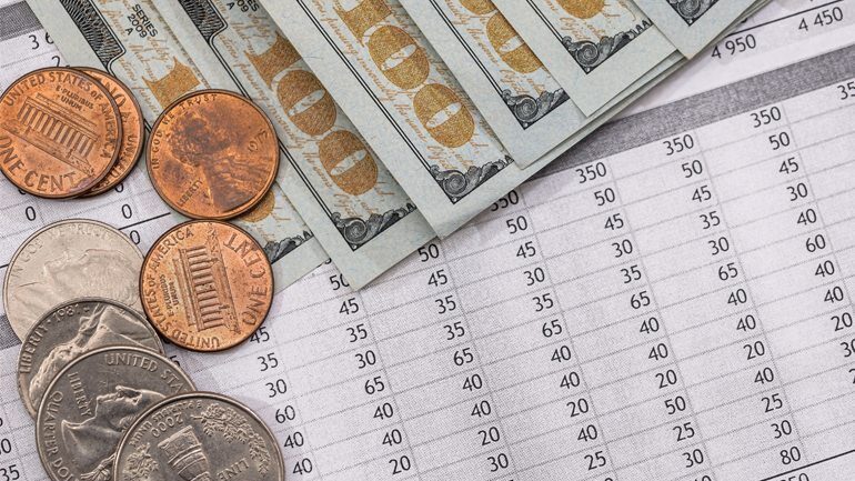 us-money-shutterstock_556904677