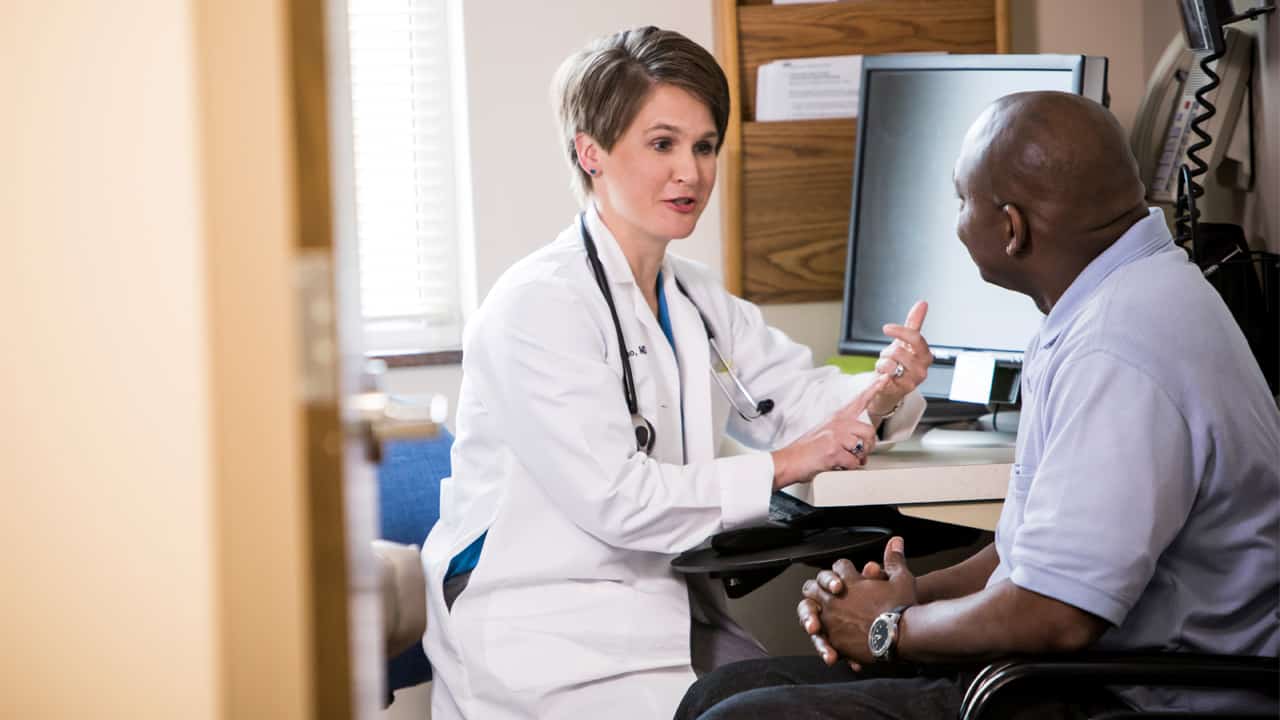 advocate-aurora-doctor-patient (1)