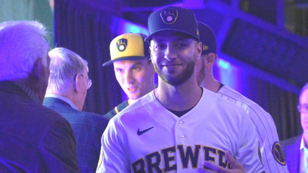 Ryan Braun sells condo at Kilbourn Tower